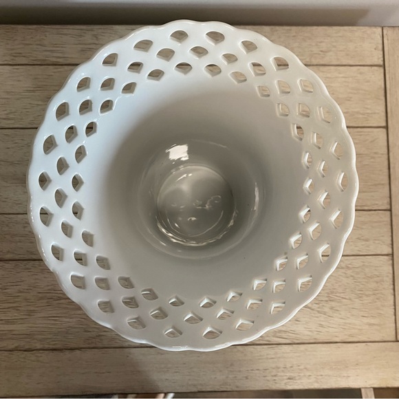 Vintage Accents Vintage Blue And White Toile Vase Formalities Baum